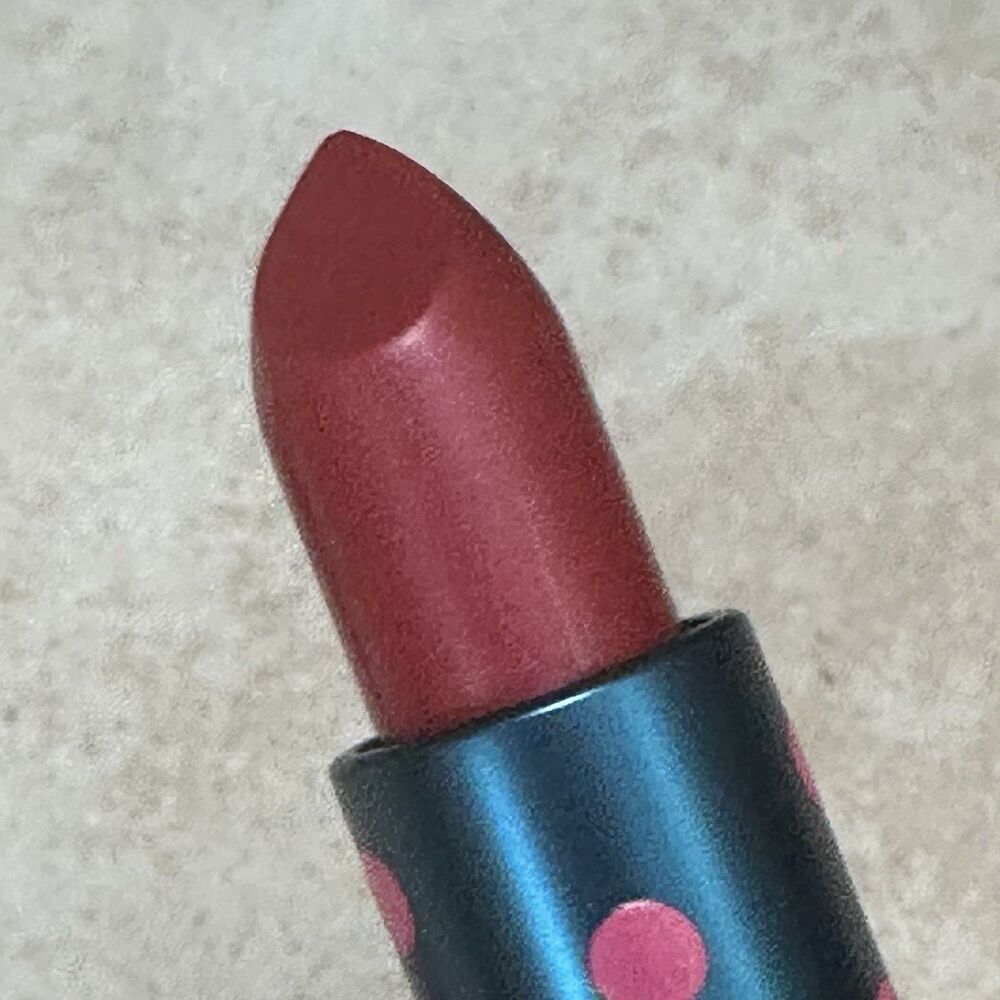 MAC M.A.C.  Disney Minnie Lustreglass  Red Minnie Woo Lipstick Limited Edition - Picture 5 of 9
